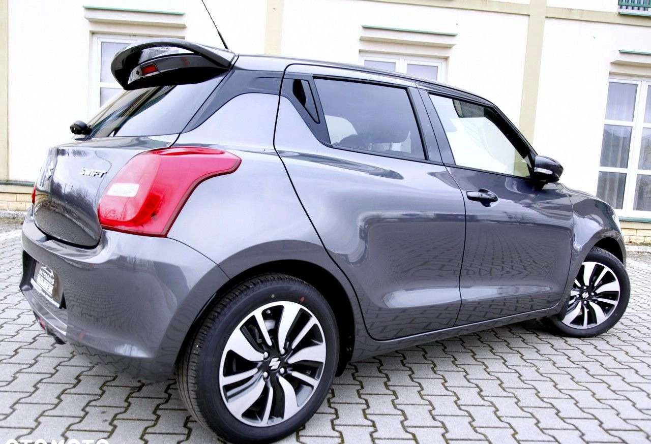 Suzuki Swift cena 62999 przebieg: 6700, rok produkcji 2019 z Libiąż małe 562